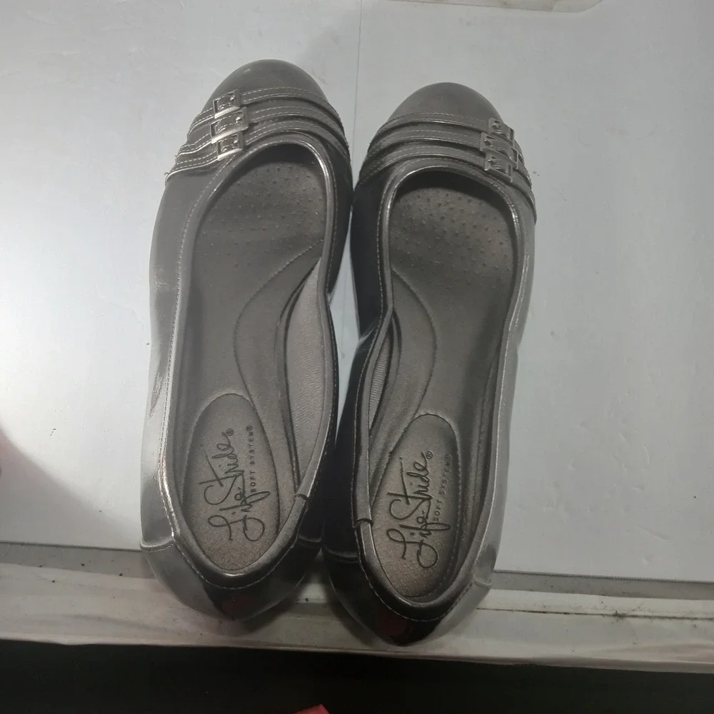 LifeStride Farrow‎ Wedge Pumps 8.5M Pewter Metallic Low Heel Office Professional